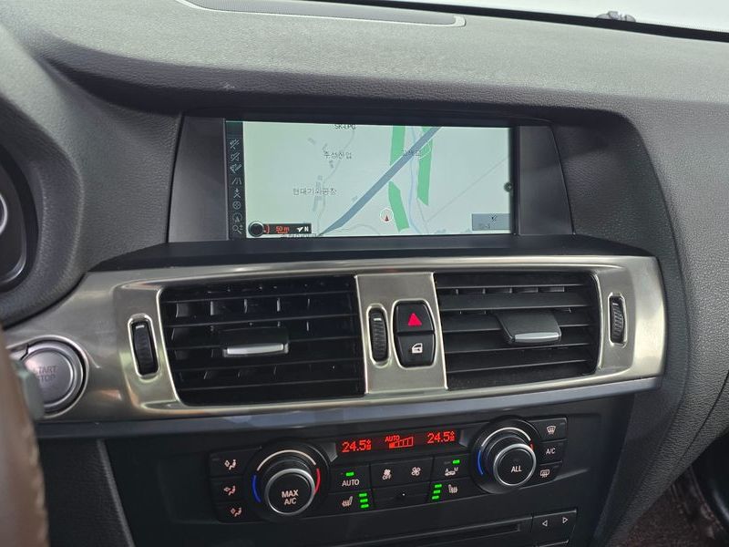 2013 BMW X3 xDrive 20d High photo 14