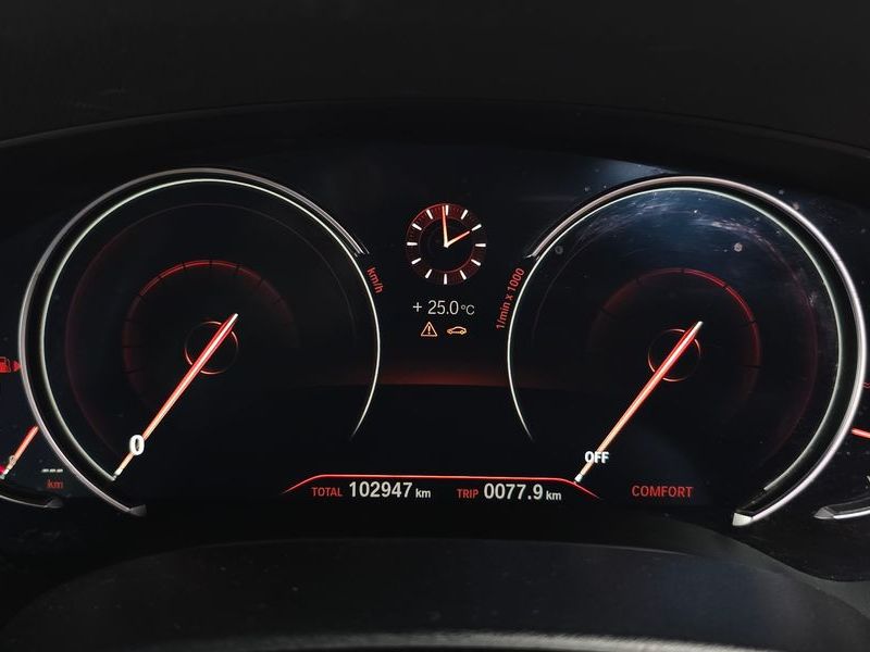 2017 BMW 5 Series 530i M Sport Package photo 8