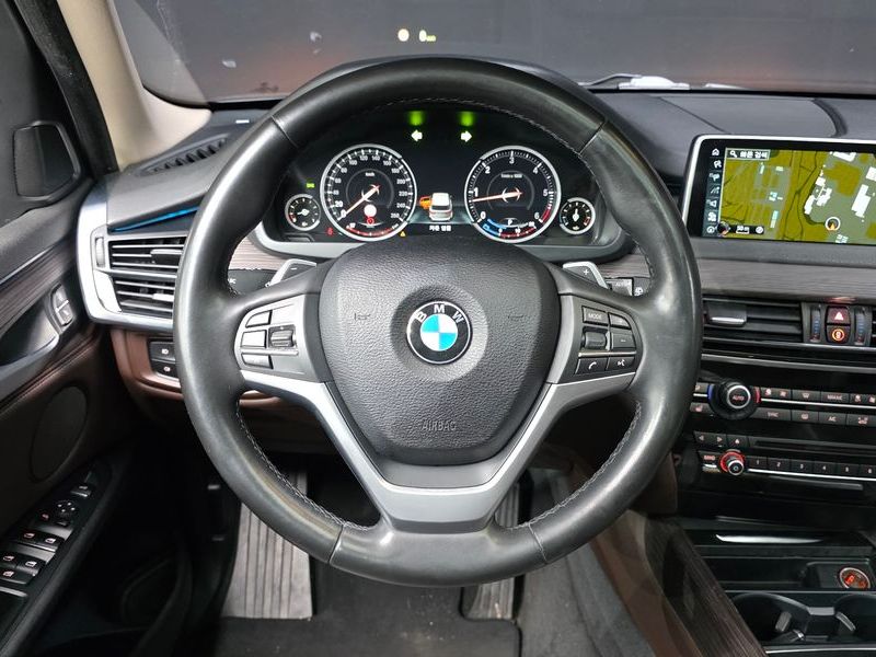 2017 BMW X5 xDrive 30d photo 13