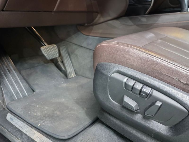 2017 BMW X5 xDrive 30d photo 16