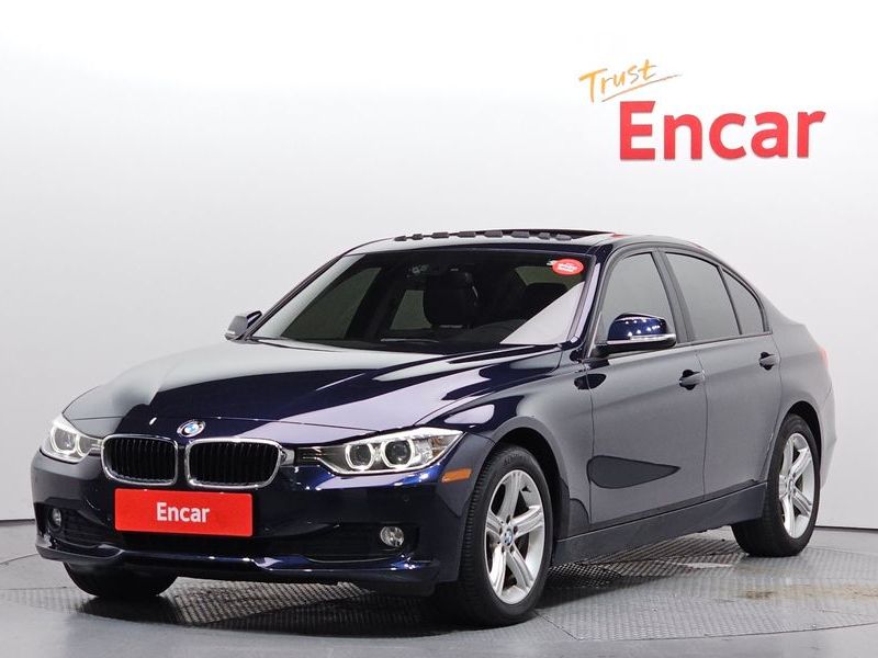 2012 BMW 3 Series 320d photo 1