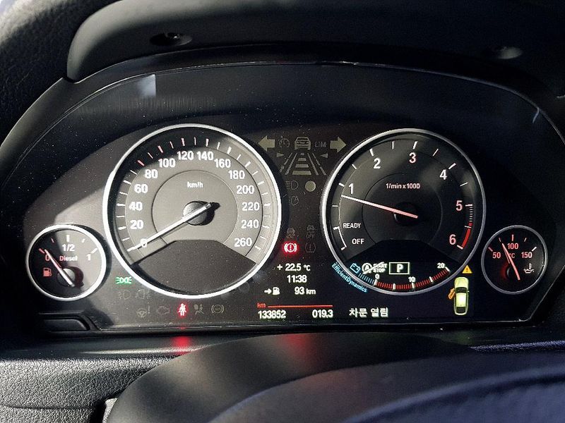 2014 BMW 3 Series GT 320d photo 7