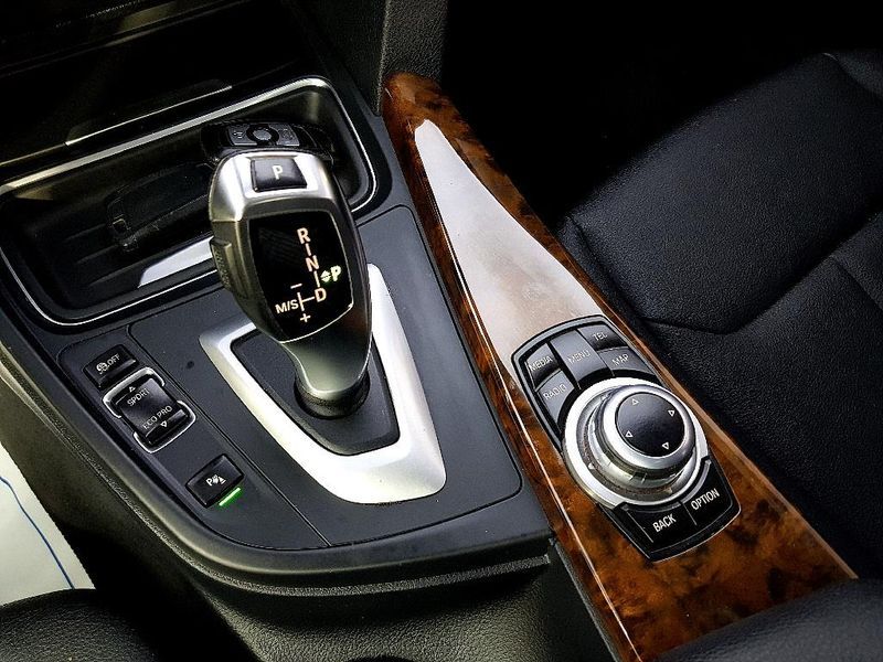 2014 BMW 3 Series GT 320d photo 13