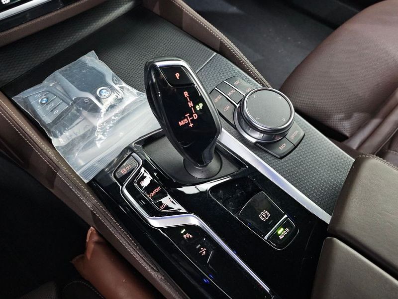 2023 BMW 6 Series 620d M Sport photo 9