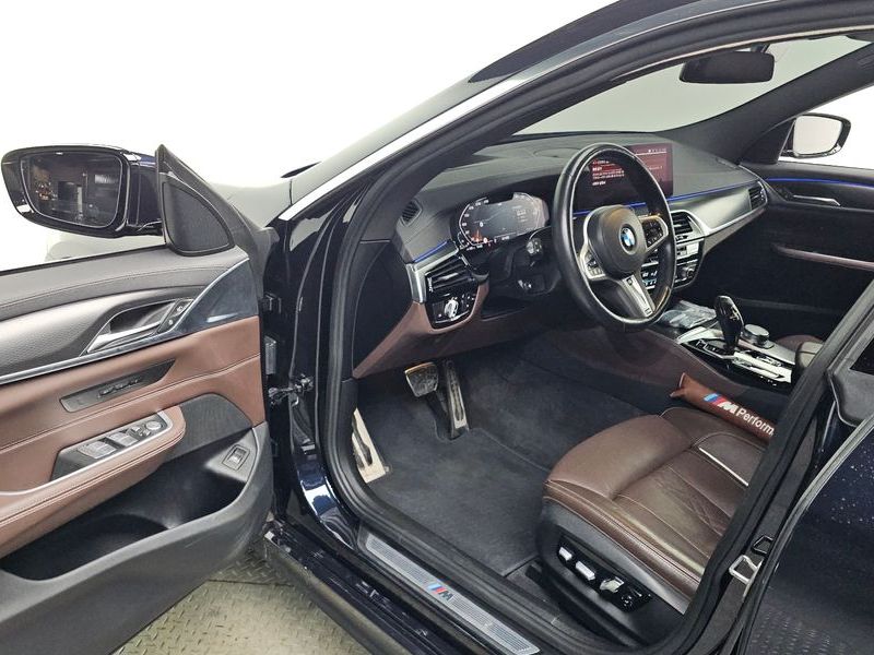 2023 BMW 6 Series 620d M Sport photo 10