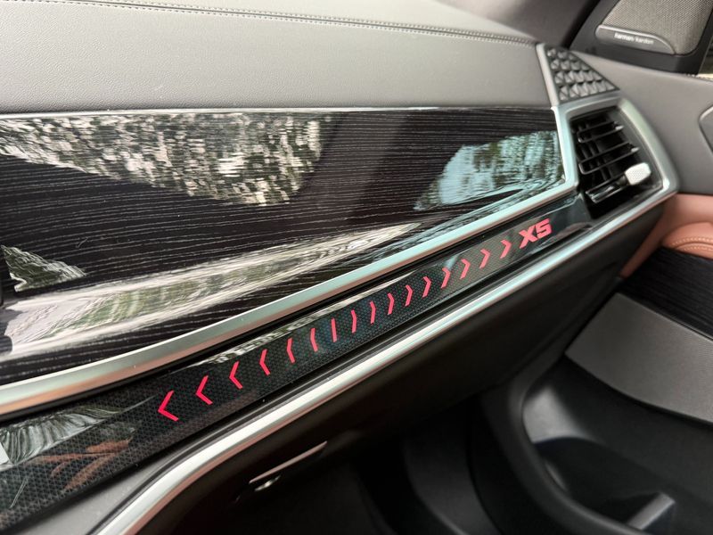 2026 BMW X5 xDrive 30d M Sport photo 20
