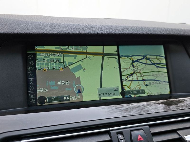 2013 BMW 5 Series 528i photo 14