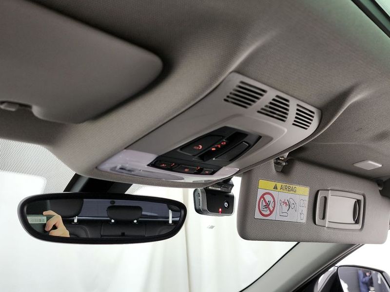 2021 BMW X2 xDrive20i Advantage photo 17