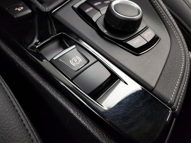 2021 BMW X2 xDrive20i Advantage photo 26