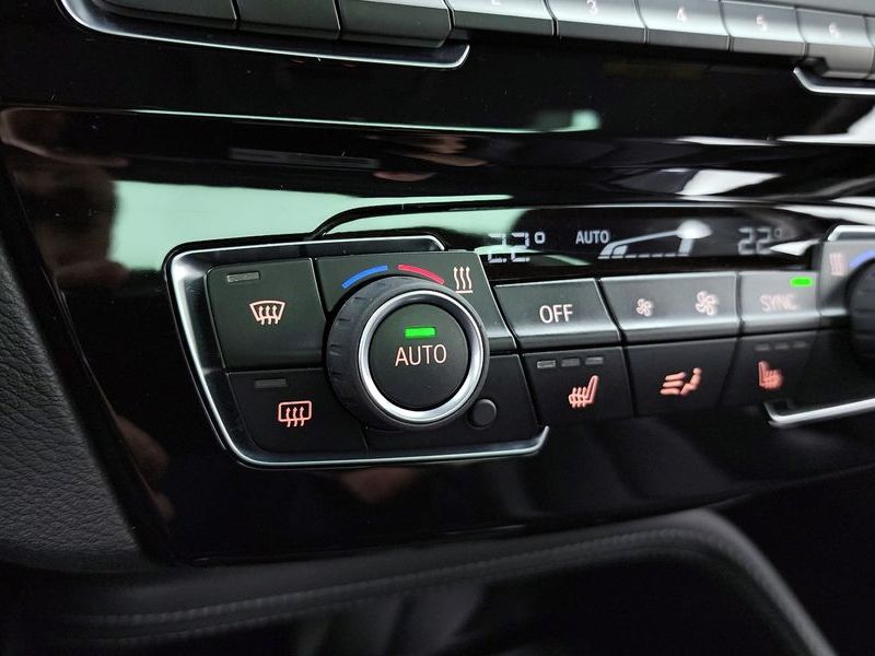 2021 BMW X2 xDrive20i Advantage photo 28