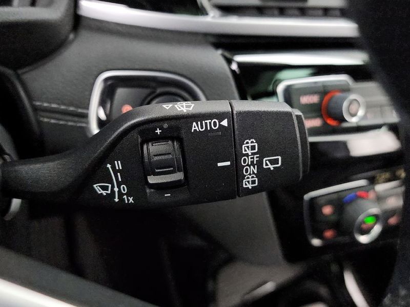 2021 BMW X2 xDrive20i Advantage photo 30