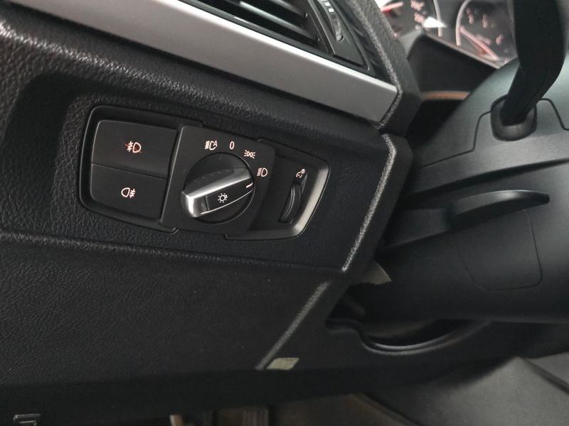 2013 BMW 1 Series 118d Urban Pack1 5Dr photo 14