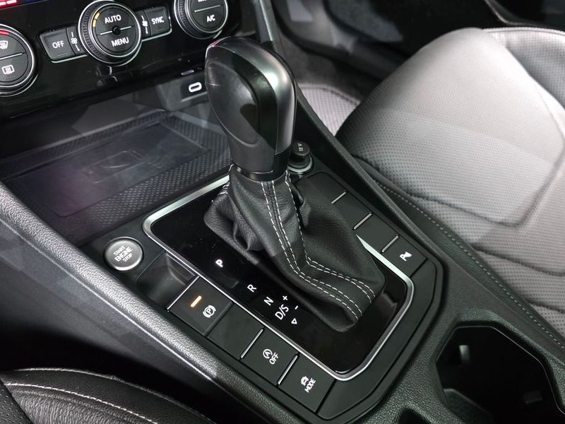 2021 Volkswagen Jetta 1.4 TSI Prestige photo 9