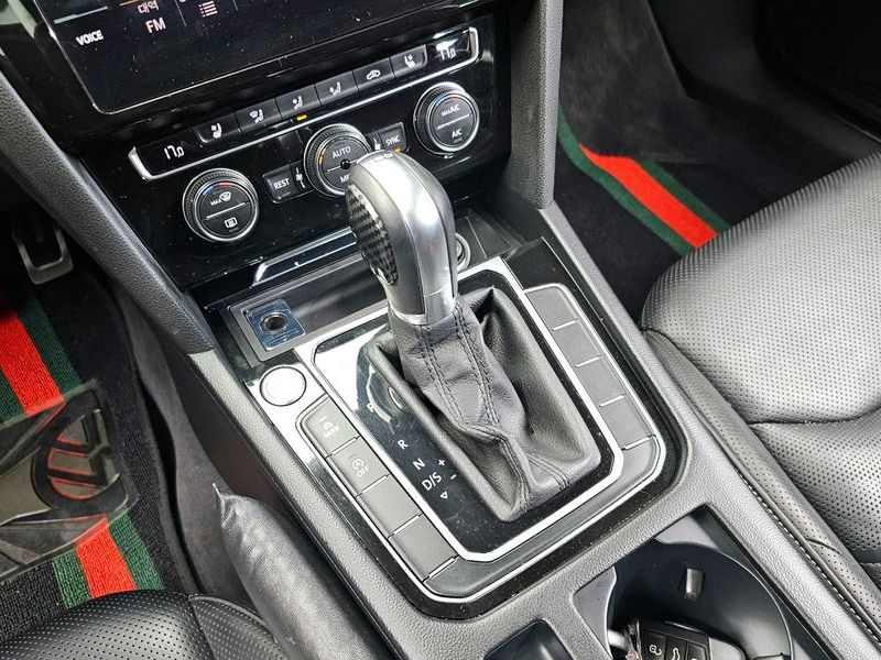 2019 Volkswagen Arteon 2.0 TDI Premium photo 9