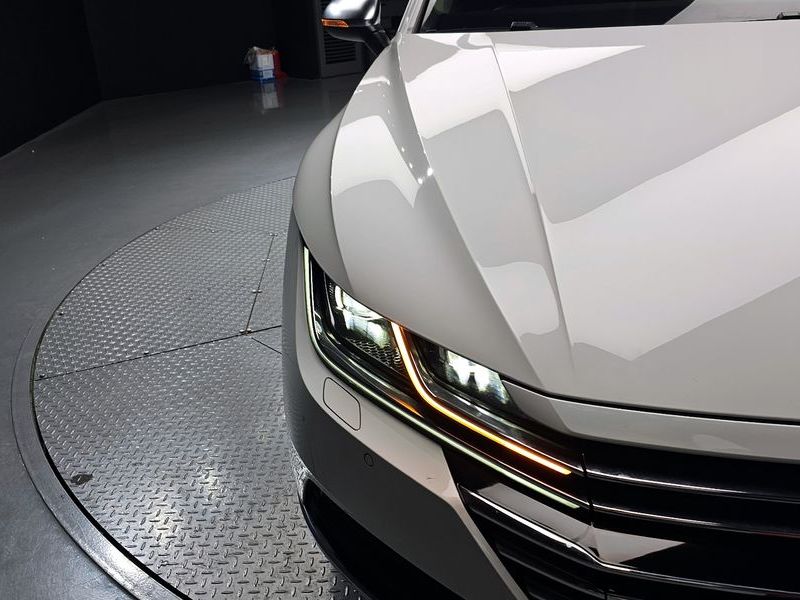 2019 Volkswagen Arteon 2.0 TDI Premium photo 22