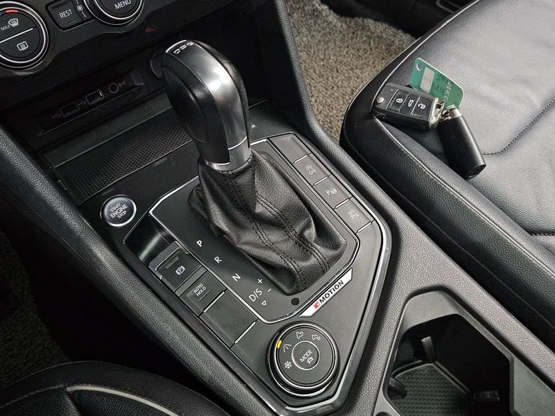 2018 Volkswagen Tiguan 2.0 TDI 4Motion Prestige photo 9