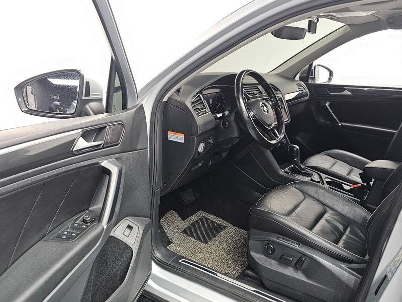 2018 Volkswagen Tiguan 2.0 TDI 4Motion Prestige photo 10