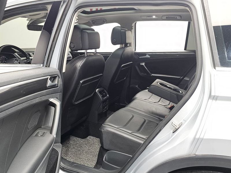 2018 Volkswagen Tiguan 2.0 TDI 4Motion Prestige photo 12