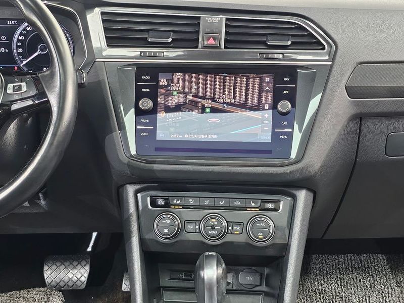 2018 Volkswagen Tiguan 2.0 TDI 4Motion Prestige photo 13