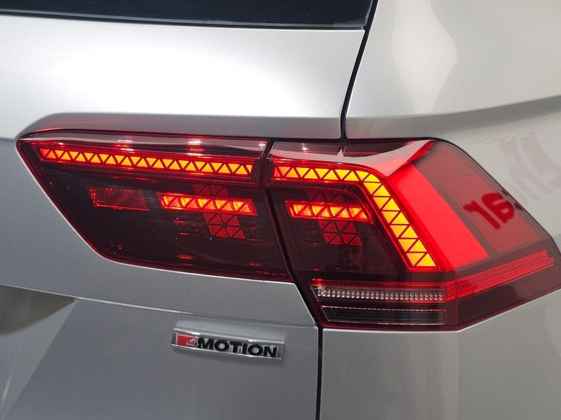 2018 Volkswagen Tiguan 2.0 TDI 4Motion Prestige photo 23