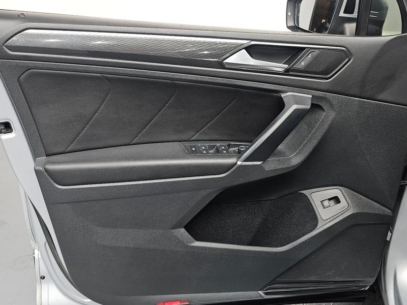 2018 Volkswagen Tiguan 2.0 TDI 4Motion Prestige photo 24