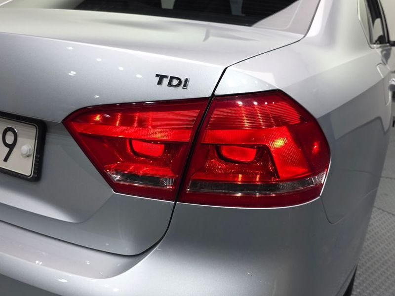 2014 Volkswagen Passat 2.0 TDI B7 photo 23