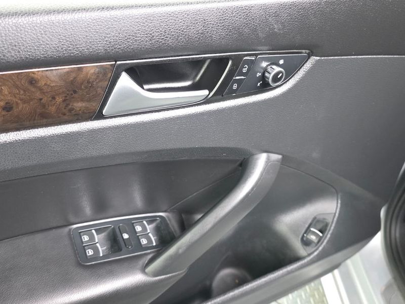 2014 Volkswagen Passat 2.0 TDI B7 photo 27