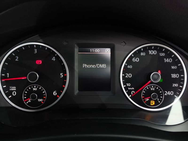 2013 Volkswagen Tiguan 2.0 TDI R-Line 5N photo 8