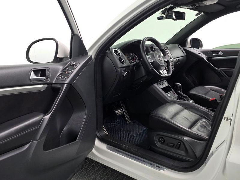 2013 Volkswagen Tiguan 2.0 TDI R-Line 5N photo 10