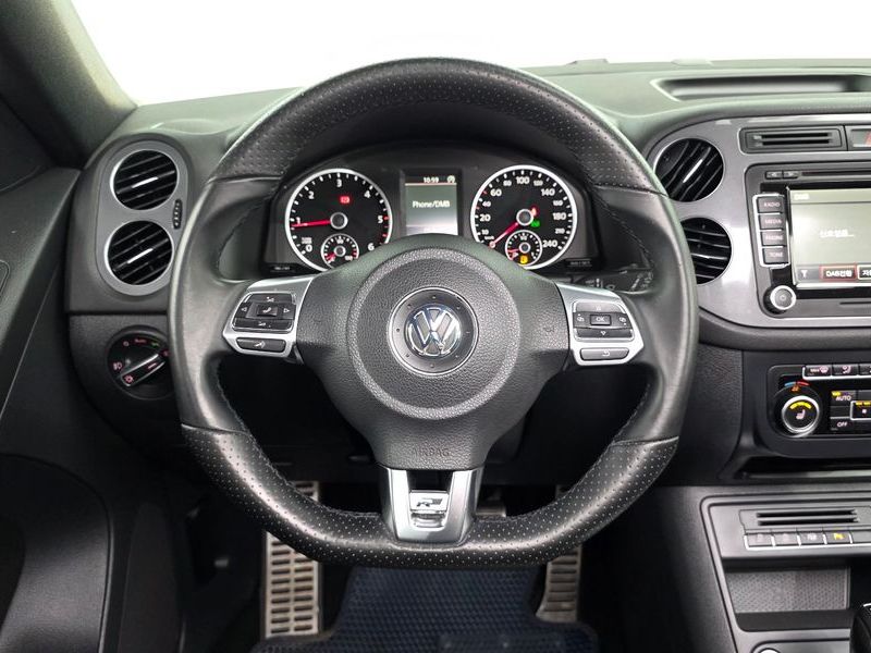 2013 Volkswagen Tiguan 2.0 TDI R-Line 5N photo 12