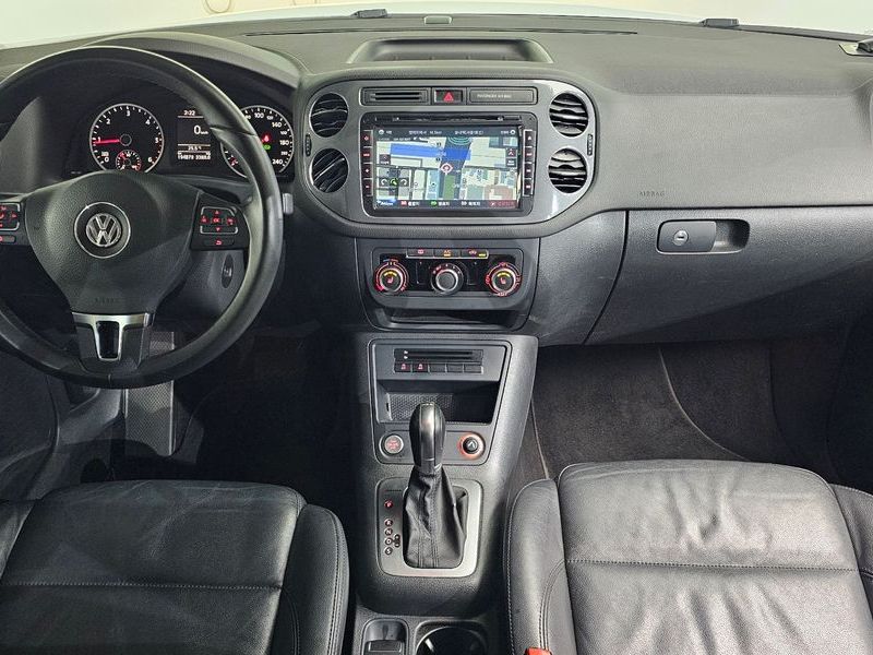 2015 Volkswagen Tiguan 2.0 TDI Comfort 5N photo 7
