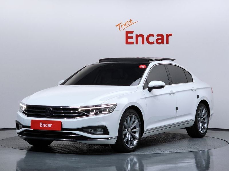 2021 Volkswagen Passat 2.0 TDI Prestige photo 1