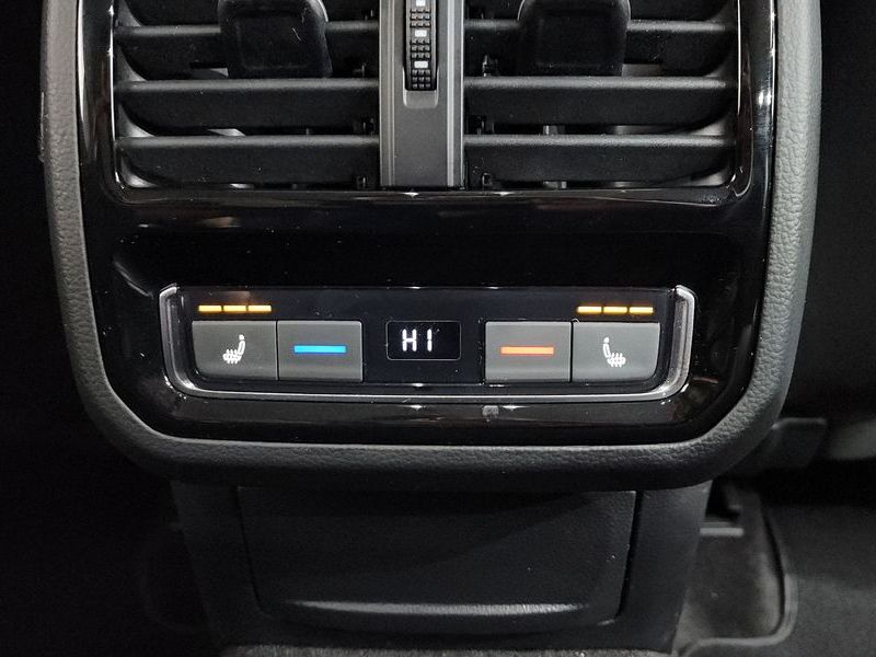 2021 Volkswagen Passat 2.0 TDI Prestige photo 18