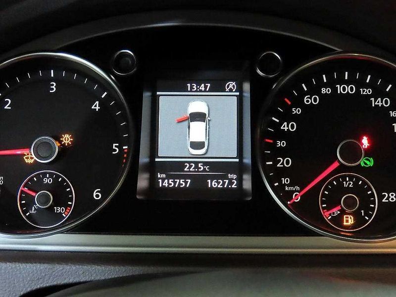 2014 Volkswagen New CC 2.0 TDI BlueMotion photo 9