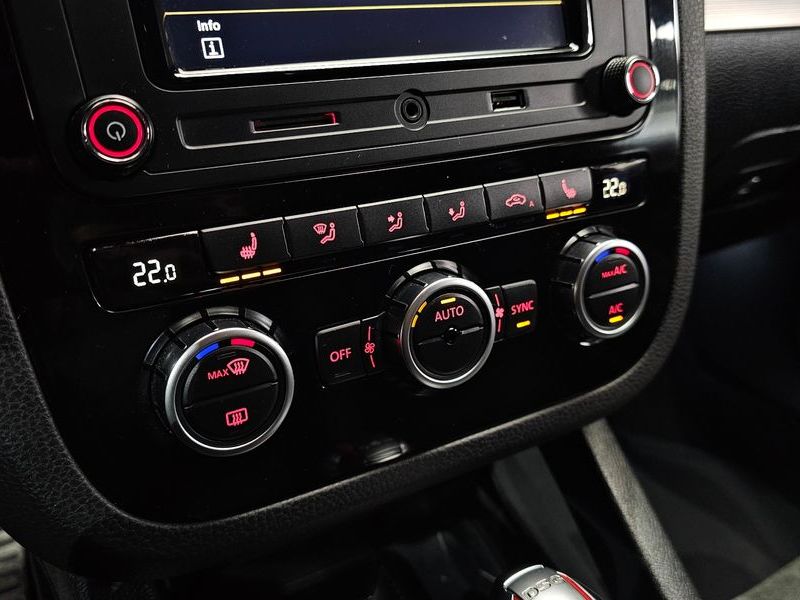 2013 Volkswagen 시로코 2.0 TSI R photo 17