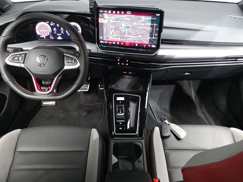 2026 Volkswagen Golf 2.0 GTI photo 7