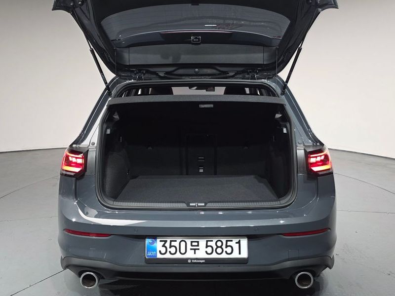 2026 Volkswagen Golf 2.0 GTI photo 20