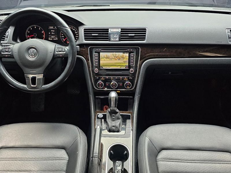 2015 Volkswagen Passat 1.8 TSI B7 photo 7