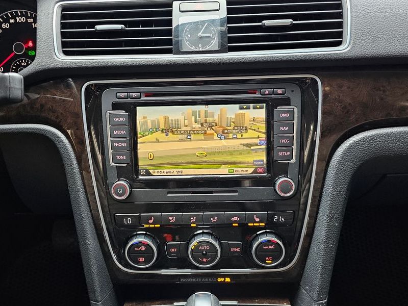 2015 Volkswagen Passat 1.8 TSI B7 photo 14