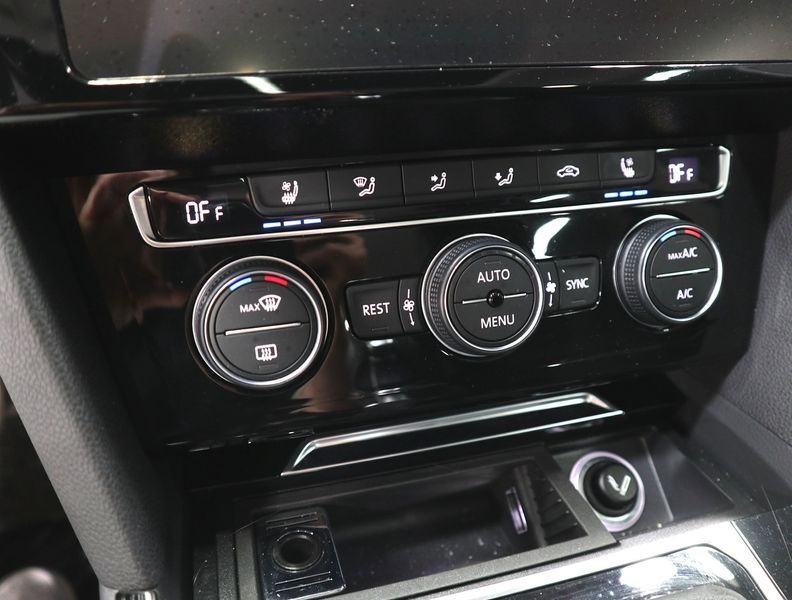 2019 Volkswagen Arteon 2.0 TDI Premium photo 14