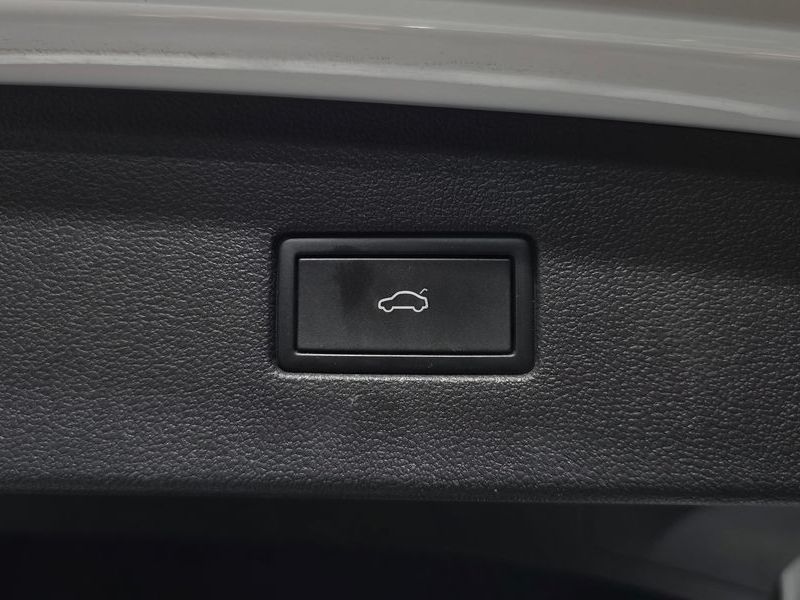 2023 Volkswagen Tiguan 2.0 TSI Prestige photo 30