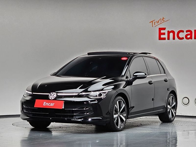 2025 Volkswagen Golf 2.0 TDI Prestige photo 1