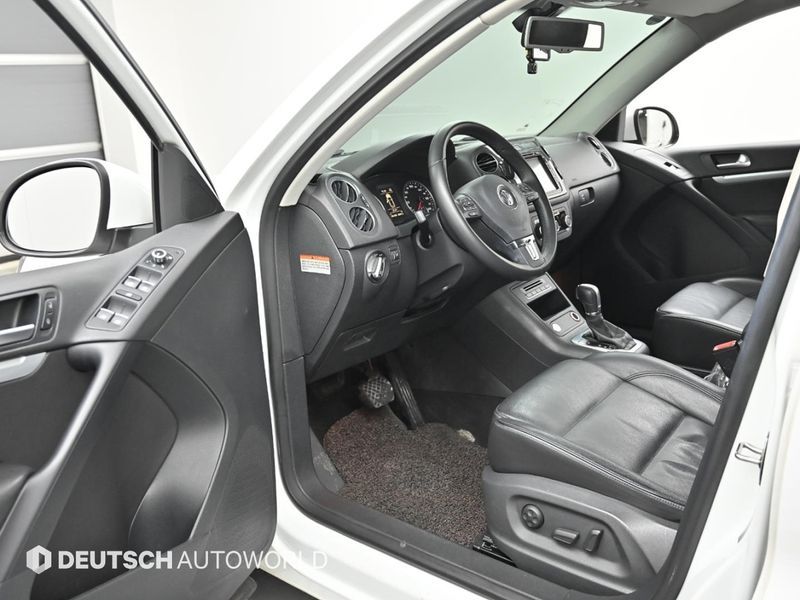 2015 Volkswagen Tiguan 2.0 TDI Comfort 5N photo 11