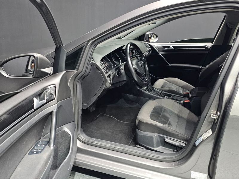 2015 Volkswagen Golf 1.6 TDI photo 10