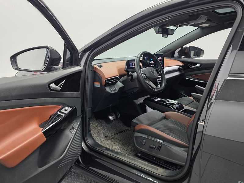2022 Volkswagen ID.4 Pro photo 10