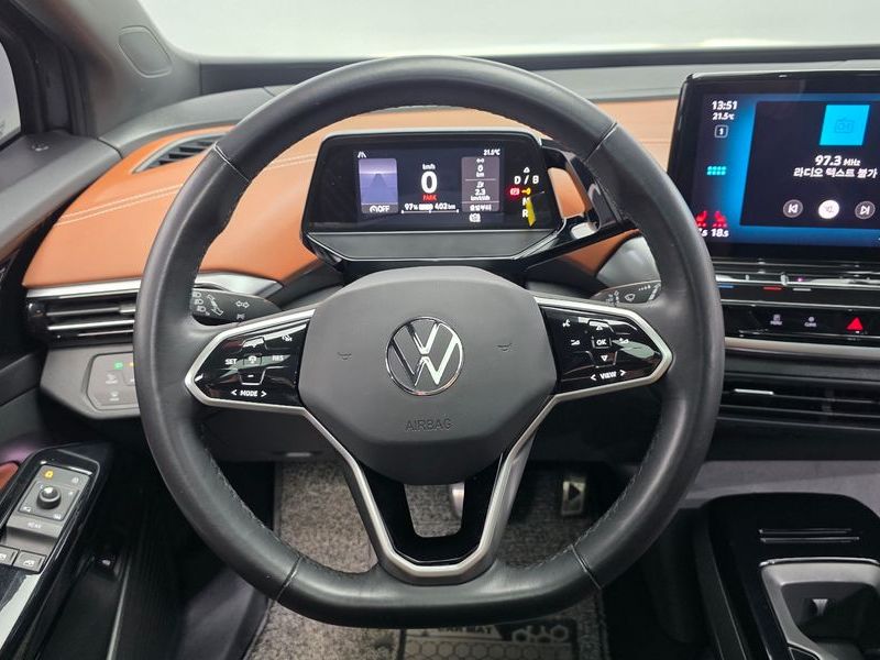 2022 Volkswagen ID.4 Pro photo 13
