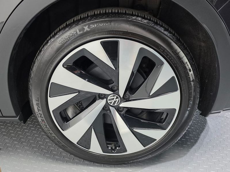 2022 Volkswagen ID.4 Pro photo 21