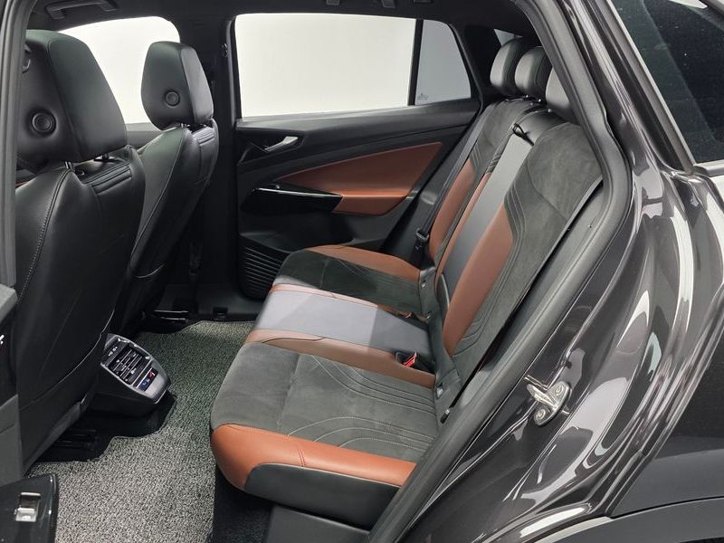 2022 Volkswagen ID.4 Pro photo 26