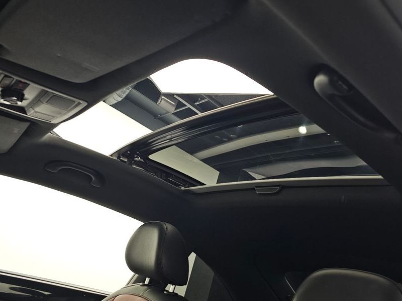 2015 Volkswagen Beetle 2.0 TDI Premium 3rd photo 17