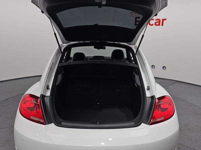 2015 Volkswagen Beetle 2.0 TDI Premium 3rd photo 20